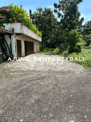 Tanah Siap Bangun Dijual di Badung Punya Luas 215m2 Tanah Siap Bangun Dijual di Badung Punya Luas 215m2
