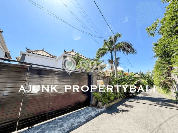 Vila Strategis Kawasan , Area 550m2m², Akses Badung, Badung Vila Strategis Kawasan , Area 550m2m², Akses Badung, Badung