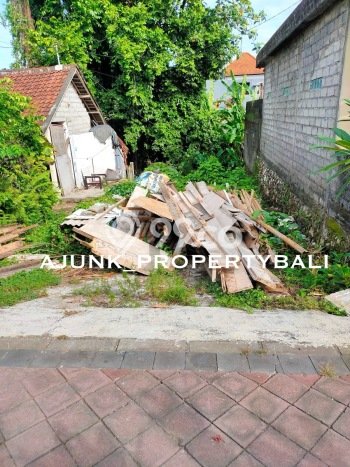 Lahan Dijual Lokasi Strategis di Badung dengan Luas 110m2 Lahan Dijual Lokasi Strategis di Badung dengan Luas 110m2
