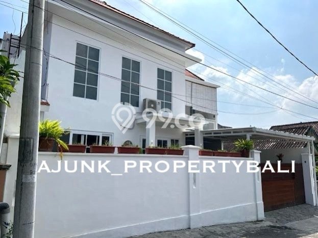 Rumah Elit Modern Tanpa Renovasi di Jimbaran Badung Rumah Elit Modern Tanpa Renovasi di Jimbaran Badung