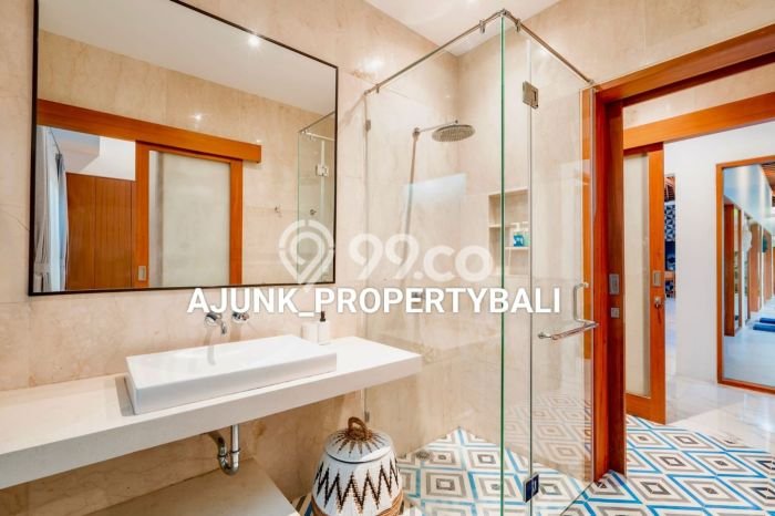 Rumah Elit Modern Siap Huni di Canggu Badung Rumah Elit Modern Siap Huni di Canggu Badung