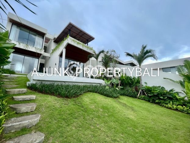 Vila Kawasan , Luas 200m2m², Area Premium Vila Kawasan , Luas 200m2m², Area Premium