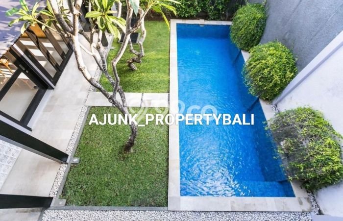 Hunian Super Mewah dengan Akses Paling Strategis di Seminyak, Badung Hunian Super Mewah dengan Akses Paling Strategis di Seminyak, Badung