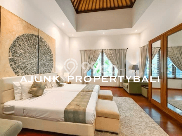 Vila Strategis Kawasan , Area 550m2m², Akses Badung, Badung Vila Strategis Kawasan , Area 550m2m², Akses Badung, Badung