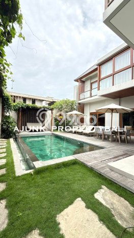 Dijual Cepat! Vila di , Area 400m2m², Kawasan Prospektif dengan nilai meningkat Dijual Cepat! Vila di , Area 400m2m², Kawasan Prospektif dengan nilai meningkat