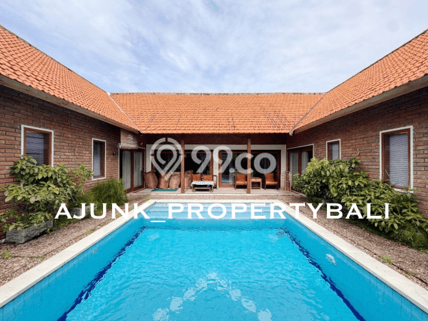Hunian Elit LB 300m2 Siap Pakai Desain Elegan di Sanur, Denpasar Hunian Elit LB 300m2 Siap Pakai Desain Elegan di Sanur, Denpasar