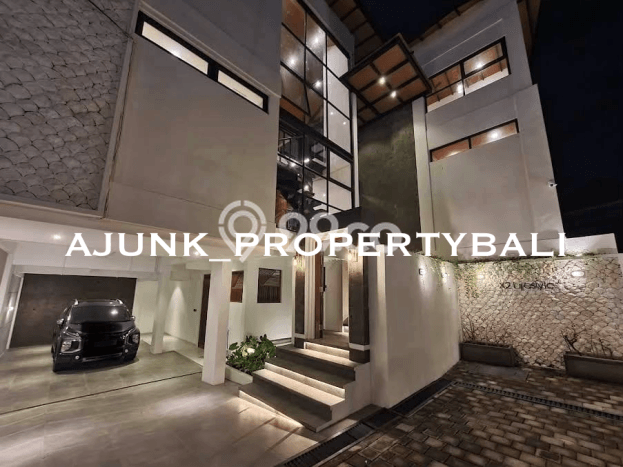 Vila di , Area 310m2m², Akses ke fasilitas umum Vila di , Area 310m2m², Akses ke fasilitas umum