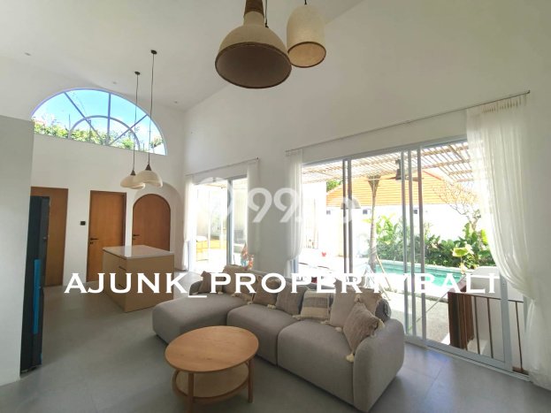 Vila Premium Kawasan , Luas 255m2m², Area Nyaman Vila Premium Kawasan , Luas 255m2m², Area Nyaman