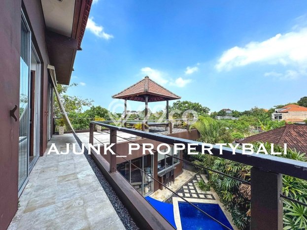 Vila Premium Kawasan , Luas 246m2m², Dekat Badung, Badung Vila Premium Kawasan , Luas 246m2m², Dekat Badung, Badung