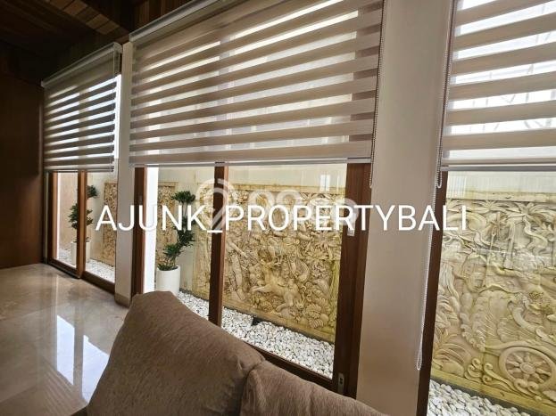 Ready to Use! Luxury House LT 250m2 Desain Modern di Ungasan Ready to Use! Luxury House LT 250m2 Desain Modern di Ungasan