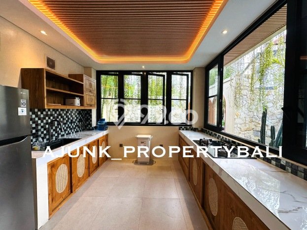 LOKASI STRATEGIS! Vila Kawasan Ubud, Luas 300m2m², Lokasi Prima LOKASI STRATEGIS! Vila Kawasan Ubud, Luas 300m2m², Lokasi Prima