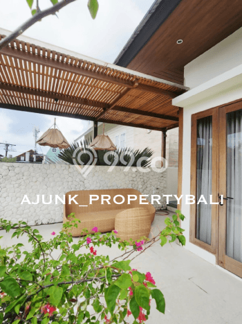 Dijual Vila Kawasan , Ukuran 300m2m², Akses mudah fasilitas Dijual Vila Kawasan , Ukuran 300m2m², Akses mudah fasilitas