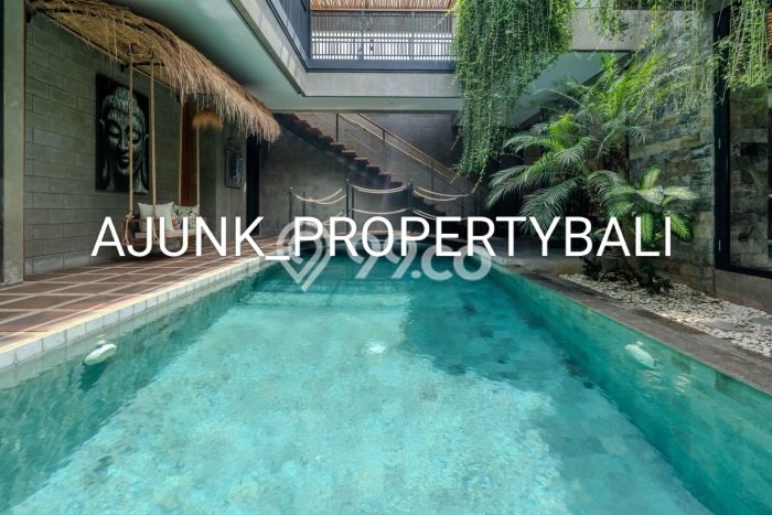 Bisnis Menjanjikan! Vila di , Ukuran 325m2m², Posisi Premium Bisnis Menjanjikan! Vila di , Ukuran 325m2m², Posisi Premium