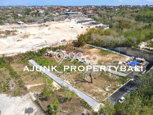 Tanah Dijual Area Strategis di Ungasan Badung 307m2 Tanah Dijual Area Strategis di Ungasan Badung 307m2