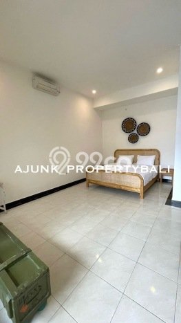 Vila Strategis di , Dimensi 300m2m², Posisi Strategis dengan akses mudah Vila Strategis di , Dimensi 300m2m², Posisi Strategis dengan akses mudah