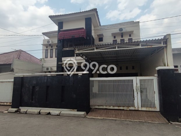 For Sale Hunian Rumah Terawat 3 Kamar di Bandung Kota, Bandung For Sale Hunian Rumah Terawat 3 Kamar di Bandung Kota, Bandung