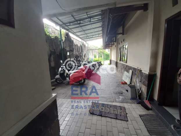 Rumah Eksklusif Dijual LT 1646m2 di Cidadap, Bandung Rumah Eksklusif Dijual LT 1646m2 di Cidadap, Bandung