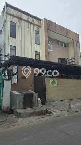 Dijual Segera Kost 86 Kamar, 87 Kamar Mandi di Grogol Petamburan, Jakarta Barat, Luas 1681m2 Dijual Segera Kost 86 Kamar, 87 Kamar Mandi di Grogol Petamburan, Jakarta Barat, Luas 1681m2