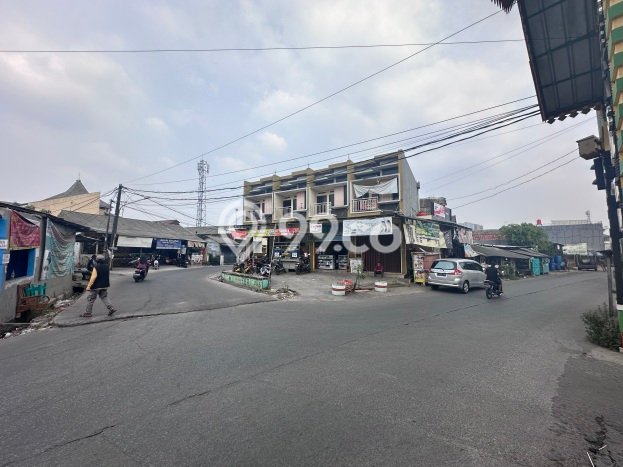 Ruko Dijual di Bekasi LT 180m2 & LB 200m2 Lokasi Terbaik! Ruko Dijual di Bekasi LT 180m2 & LB 200m2 Lokasi Terbaik!