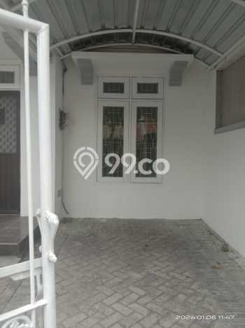 Rumah Modern 2 KT di Citraland Surabaya Unfurnished Rumah Modern 2 KT di Citraland Surabaya Unfurnished