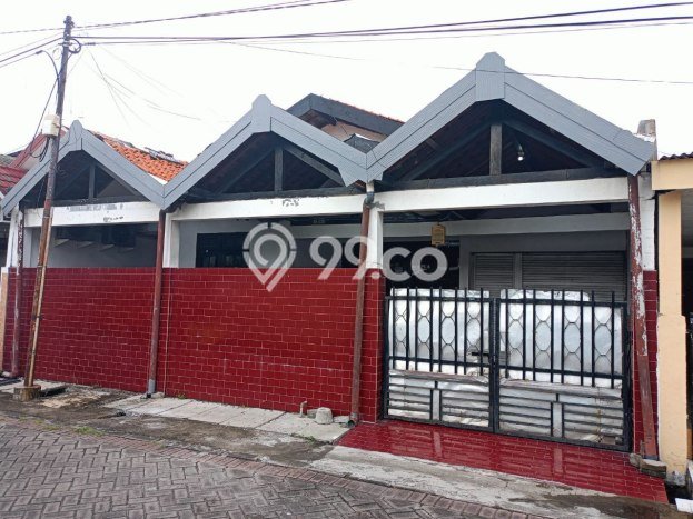 Jual Rumah Strategis Bagus Punya 4 KT di Waru Sidoarjo SHM Jual Rumah Strategis Bagus Punya 4 KT di Waru Sidoarjo SHM