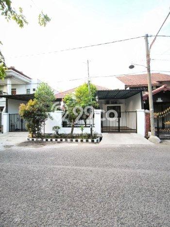 FEATURED! Rumah Nyaman area Rungkut, LT 390m2m² LB 250m2m² FEATURED! Rumah Nyaman area Rungkut, LT 390m2m² LB 250m2m²
