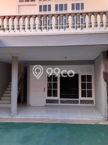 Rumah Mewah LT 278m2m² / LB 278m2m² di Kompleks Cluster Kutisari, Surabaya Rumah Mewah LT 278m2m² / LB 278m2m² di Kompleks Cluster Kutisari, Surabaya