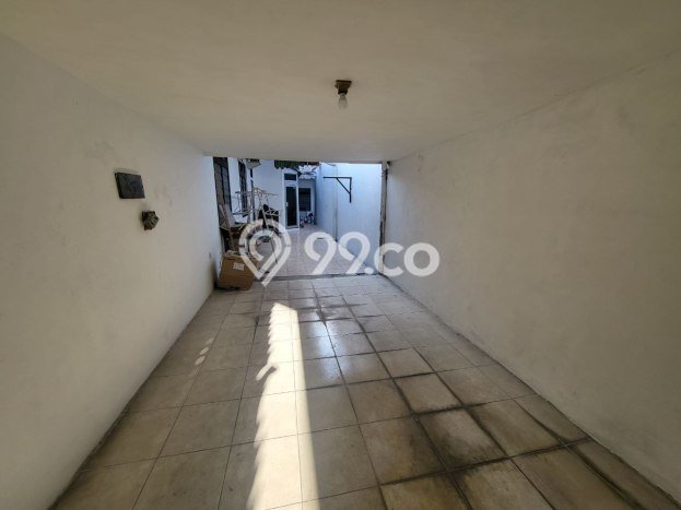 Rumah Eksklusif Siap Huni LT 300m2 di Kenjeran, Surabaya Rumah Eksklusif Siap Huni LT 300m2 di Kenjeran, Surabaya