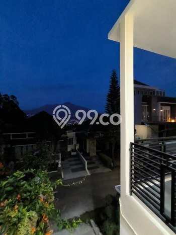 HARGA TERBAIK! Vila di Batu, Luas 135m2m², Lokasi Strategis HARGA TERBAIK! Vila di Batu, Luas 135m2m², Lokasi Strategis