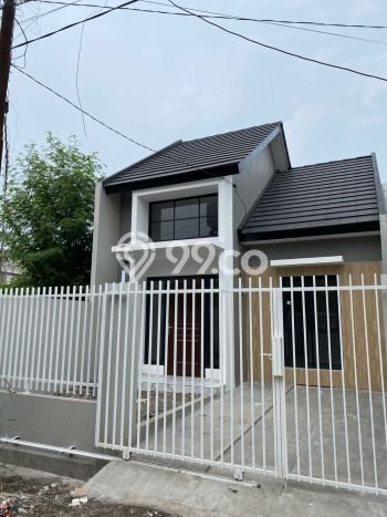 Dijual Rumah Strategis Bagus Punya 2 KT di Rungkut Surabaya - Dijual Rumah Strategis Bagus Punya 2 KT di Rungkut Surabaya -