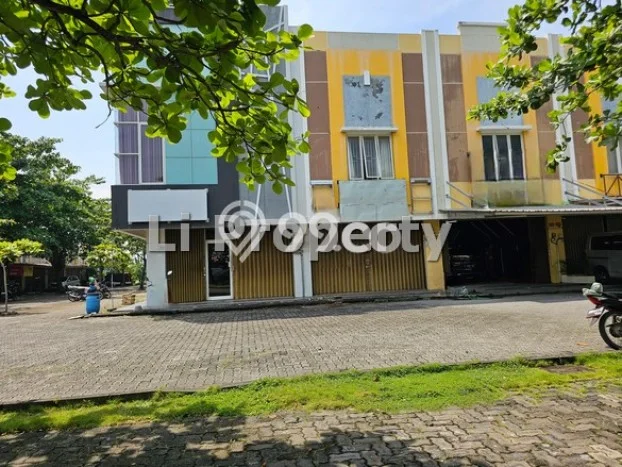 Ruko For Rent di Graha Padma, Luas 110m², Area Strategis Ruko For Rent di Graha Padma, Luas 110m², Area Strategis