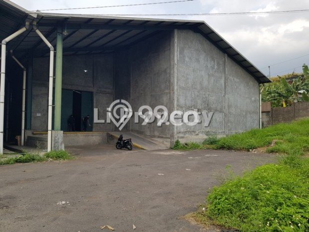 Gudang paling strategis disewakan di Semarang Barat Semarang Gudang paling strategis disewakan di Semarang Barat Semarang