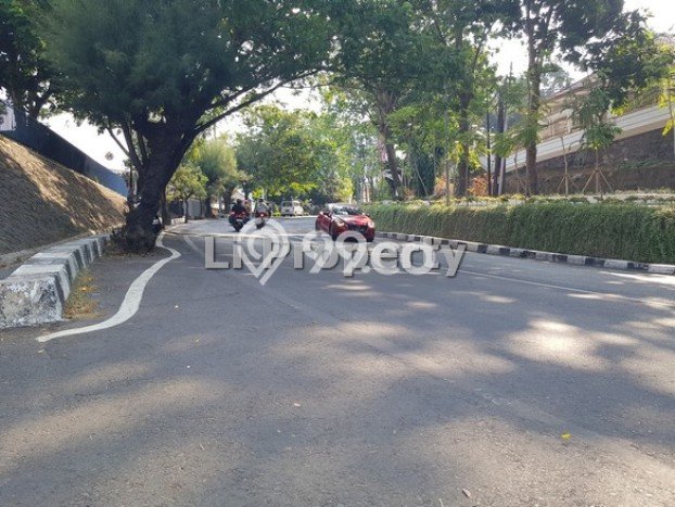 Unit Ruko Disewa Lokasi Candisari, Semarang Spesifikasi Luas Bangunan 202m2 Unit Ruko Disewa Lokasi Candisari, Semarang Spesifikasi Luas Bangunan 202m2
