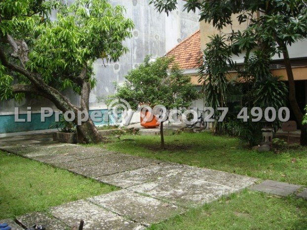 Rumah Luxury Modern Tanpa Renovasi di Simpang Lima Semarang Rumah Luxury Modern Tanpa Renovasi di Simpang Lima Semarang