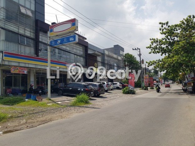 AREA TERSIBUK! Ruko di Ungaran, Luas 144m2m², Nilai Tinggi AREA TERSIBUK! Ruko di Ungaran, Luas 144m2m², Nilai Tinggi