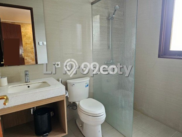 Ada Kamar Apartemen Murah Disewa di Semarang Selatan, Semarang 2 BR Ada Kamar Apartemen Murah Disewa di Semarang Selatan, Semarang 2 BR