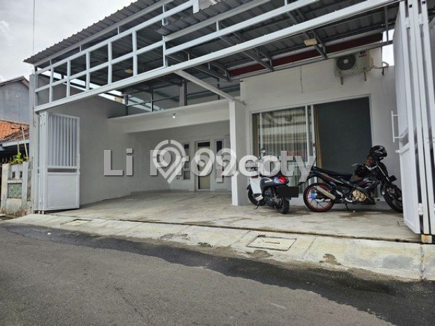 Disewakan Rumah Konsep Modern di Semarang Selatan Semarang dengan 4 Kamar Disewakan Rumah Konsep Modern di Semarang Selatan Semarang dengan 4 Kamar