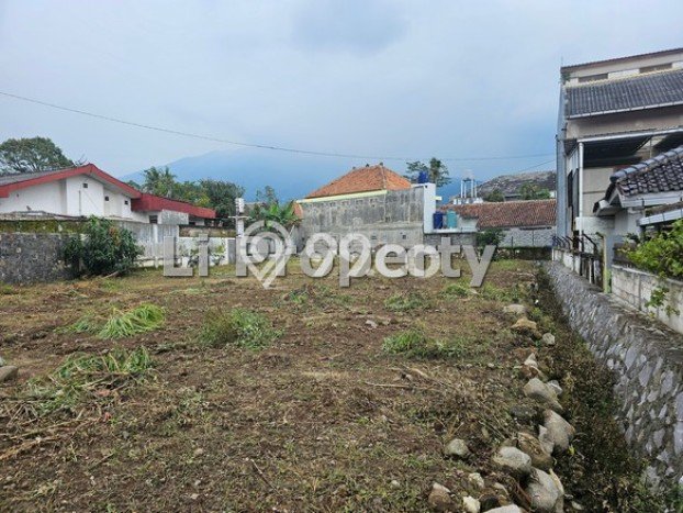Jarang Ada! Tanah Kavling Disewakan di Semarang 884m2 Jarang Ada! Tanah Kavling Disewakan di Semarang 884m2