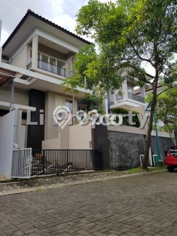 Disewakan! Rumah 3 Kamar Tidur &
3 Kamar Mandi di Jangli, Semarang Disewakan! Rumah 3 Kamar Tidur &
3 Kamar Mandi di Jangli, Semarang