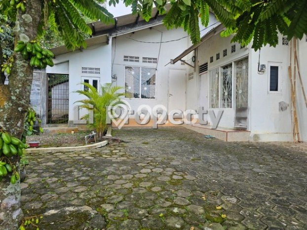 Hunian Cantik Minimalis Lb 250m2 di Banyumanik, Semarang Hunian Cantik Minimalis Lb 250m2 di Banyumanik, Semarang