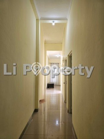 Rumah Asri di Semarang Selatan, 3 KT, Lokasi Strategis Rumah Asri di Semarang Selatan, 3 KT, Lokasi Strategis