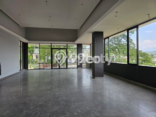 BEST DEAL! Rumah Bagus Disewakan di Semarang BEST DEAL! Rumah Bagus Disewakan di Semarang