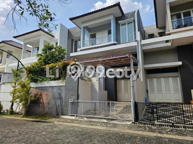 Rumah Luxury Modern Tanpa Renovasi di Jangli Semarang Rumah Luxury Modern Tanpa Renovasi di Jangli Semarang
