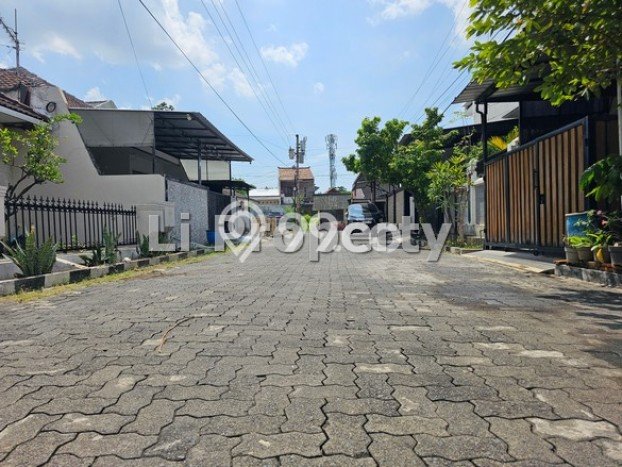 Rumah Cantik Siap Huni Di Semarang Utara Luas 170m2 Aman Rumah Cantik Siap Huni Di Semarang Utara Luas 170m2 Aman