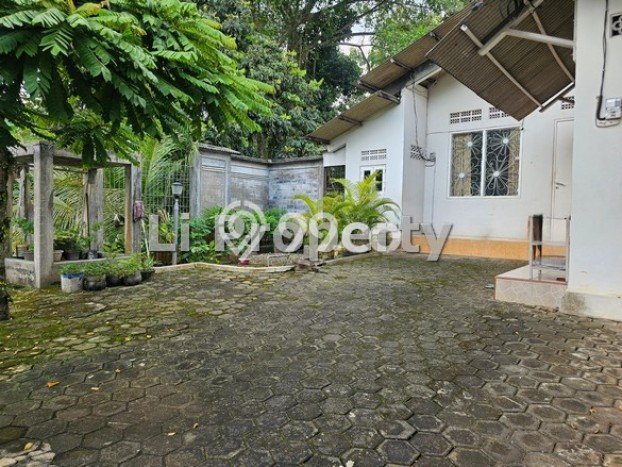 Hunian Cantik Minimalis Lb 250m2 di Banyumanik, Semarang Hunian Cantik Minimalis Lb 250m2 di Banyumanik, Semarang