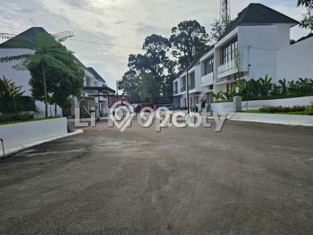 Hunian Cantik Modern Lb 75m2 di Ngaliyan, Semarang Hunian Cantik Modern Lb 75m2 di Ngaliyan, Semarang
