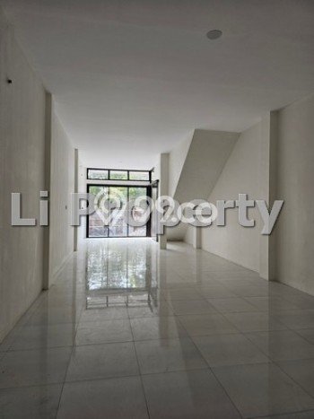 FOR SALE! Ruko di Semarang Barat Semarang, LT 115m2, LB 230m2 FOR SALE! Ruko di Semarang Barat Semarang, LT 115m2, LB 230m2