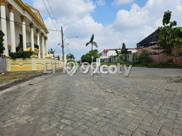 Tanah Dijual Lokasi Pedurungan, Semarang dengan Luas Tanah 418m2 dan Status - Tanah Dijual Lokasi Pedurungan, Semarang dengan Luas Tanah 418m2 dan Status -