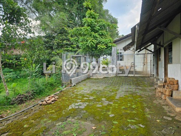 Hunian Cantik Minimalis Lb 250m2 di Banyumanik, Semarang Hunian Cantik Minimalis Lb 250m2 di Banyumanik, Semarang