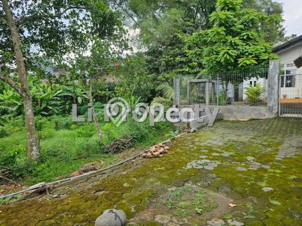 Hunian Cantik Minimalis Lb 250m2 di Banyumanik, Semarang Hunian Cantik Minimalis Lb 250m2 di Banyumanik, Semarang